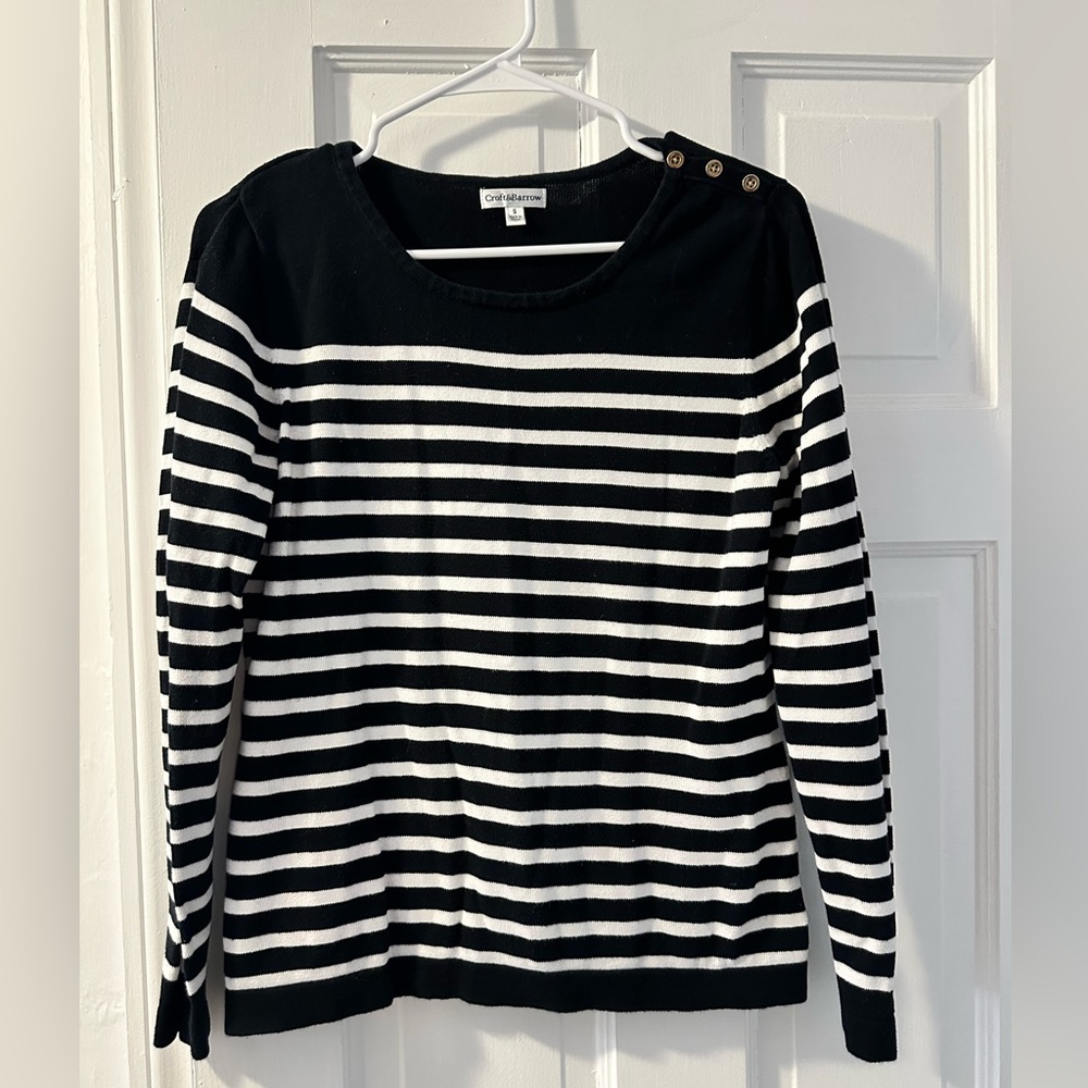 Black and White Striped sweater